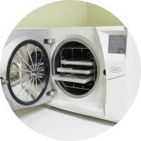 オートクレーブ(滅菌器)