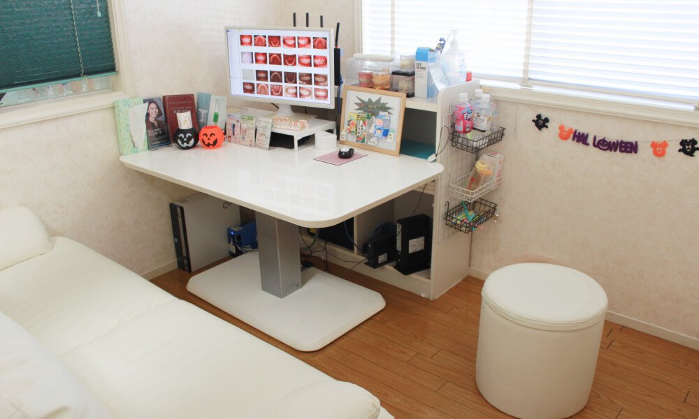 第1診療室（カンファレンスルーム）